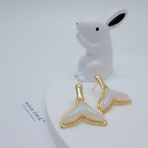 Pearlfin Studs – Iridescent Mermaid Tail Earrings in Gold – Wava Chic