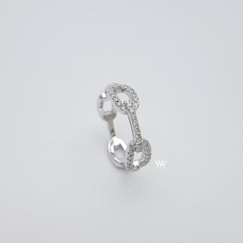 Eternity band designs as chain, set with high quality natural diamonds